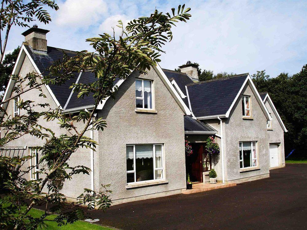 Country Garden House Holiday Homes Ballymoney Exterior foto